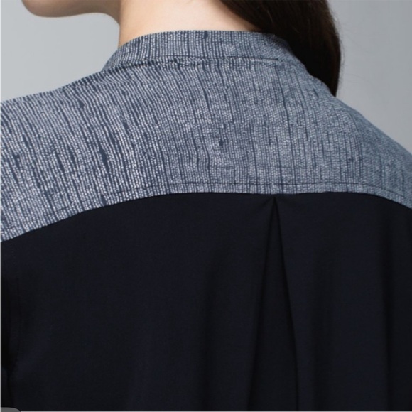 Lululemon Get It On Blouse Burlap Black Dune - Picture 5 of 15